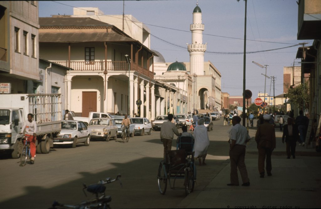 Eritrea 1997 – Asmara: Moschee<br />Eritrea 1997 – Asmara: Mosque