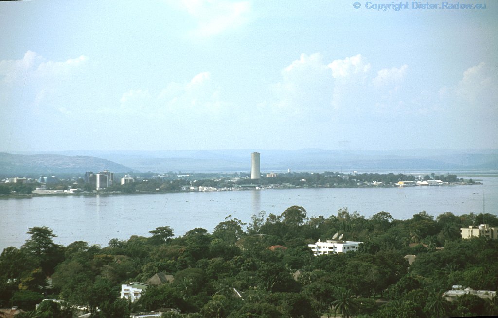 KongoBlick über den Fluß von Brazzavile nach Kinshasa