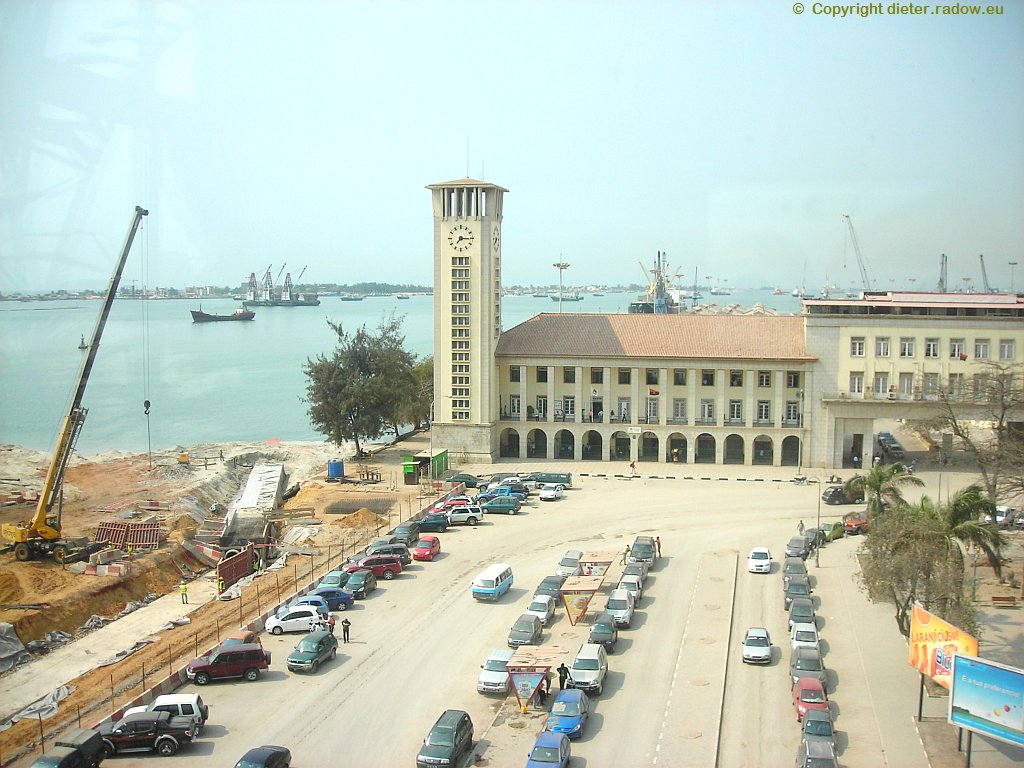 Luanda125 Hafenbehörde