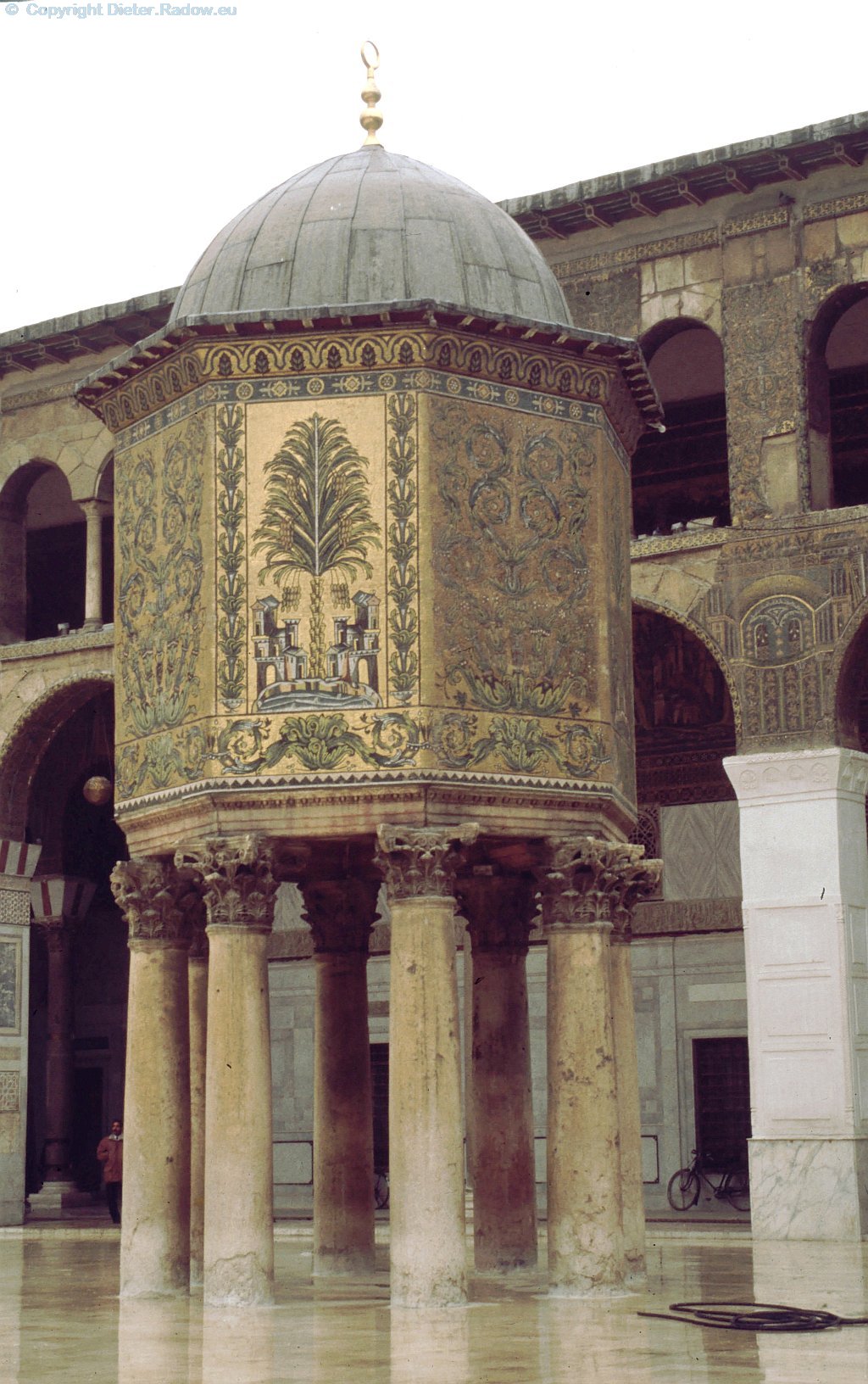 Syria Damaskus 1984  -  Majad Mosque  (quad)