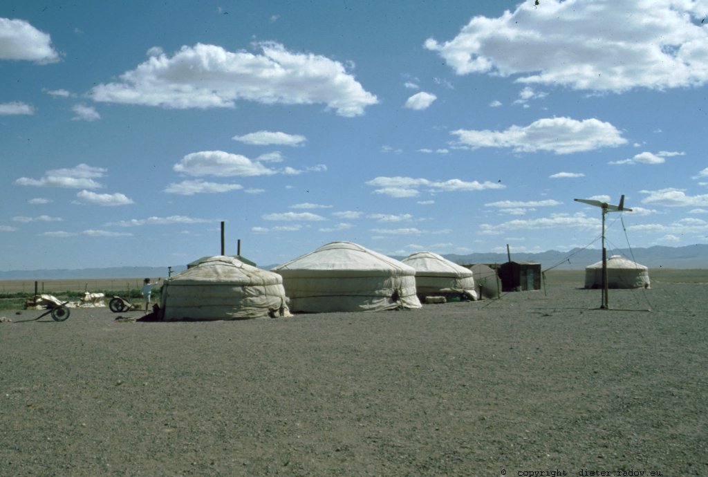  Mongolei Nomaden-Zelte -mit nomadischer-Elektrizitäts-Erzeugngs-Anlage 