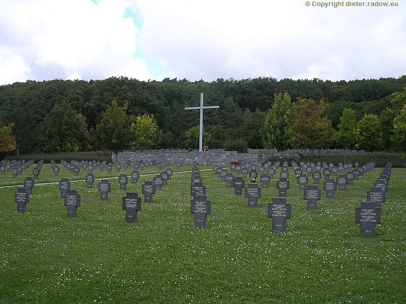 Austria German war-cemetery Österreich 1945 1